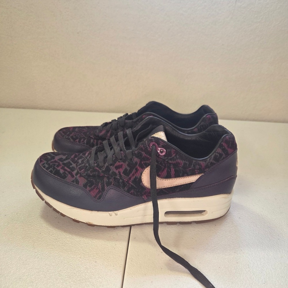Nike Air Max 1‎ Women's Size 6 Purple Pink Animal Print Casual Athletic Shoes